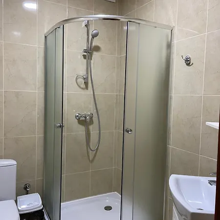 Луг Hotel *